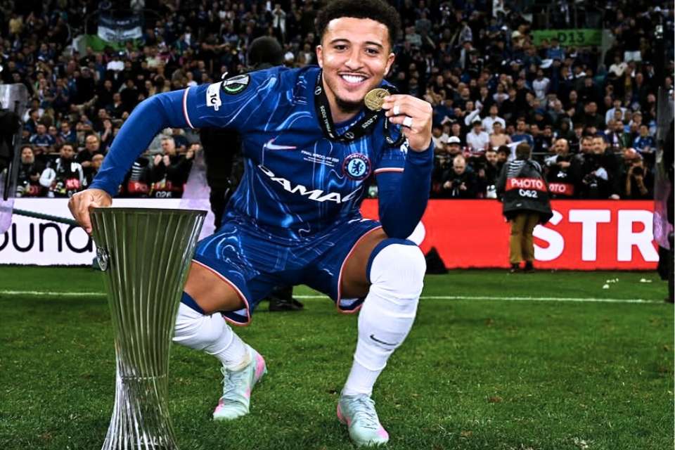 Stats and Achievements (Updated 2025) Jadon Sancho